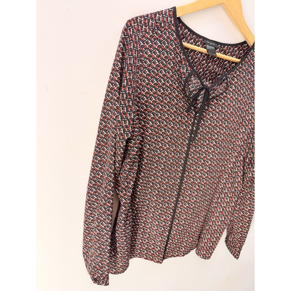 ANN TAYLOR :WOMEN DRESS BLOUSE SIZE 8 VNECK PULLOVER POLYESTER - Picture 4 of 11